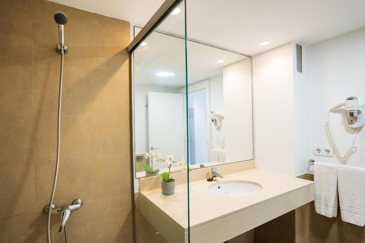 Apartamentos Vacacionales Broncemar Сан-Бартоломе Экстерьер фото
